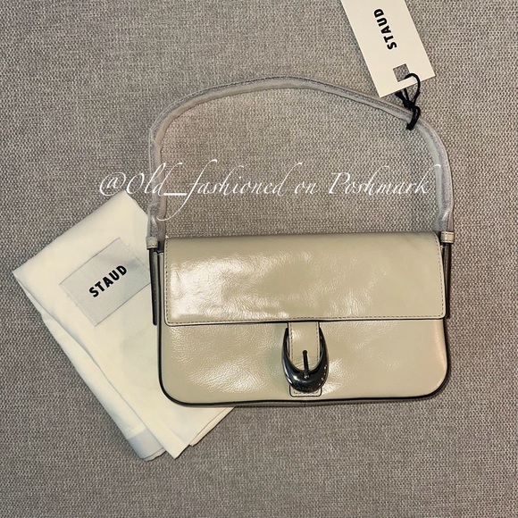 Price Firm - STAUD Harlow Leather Shoulder Bag - Picture 5 of 11